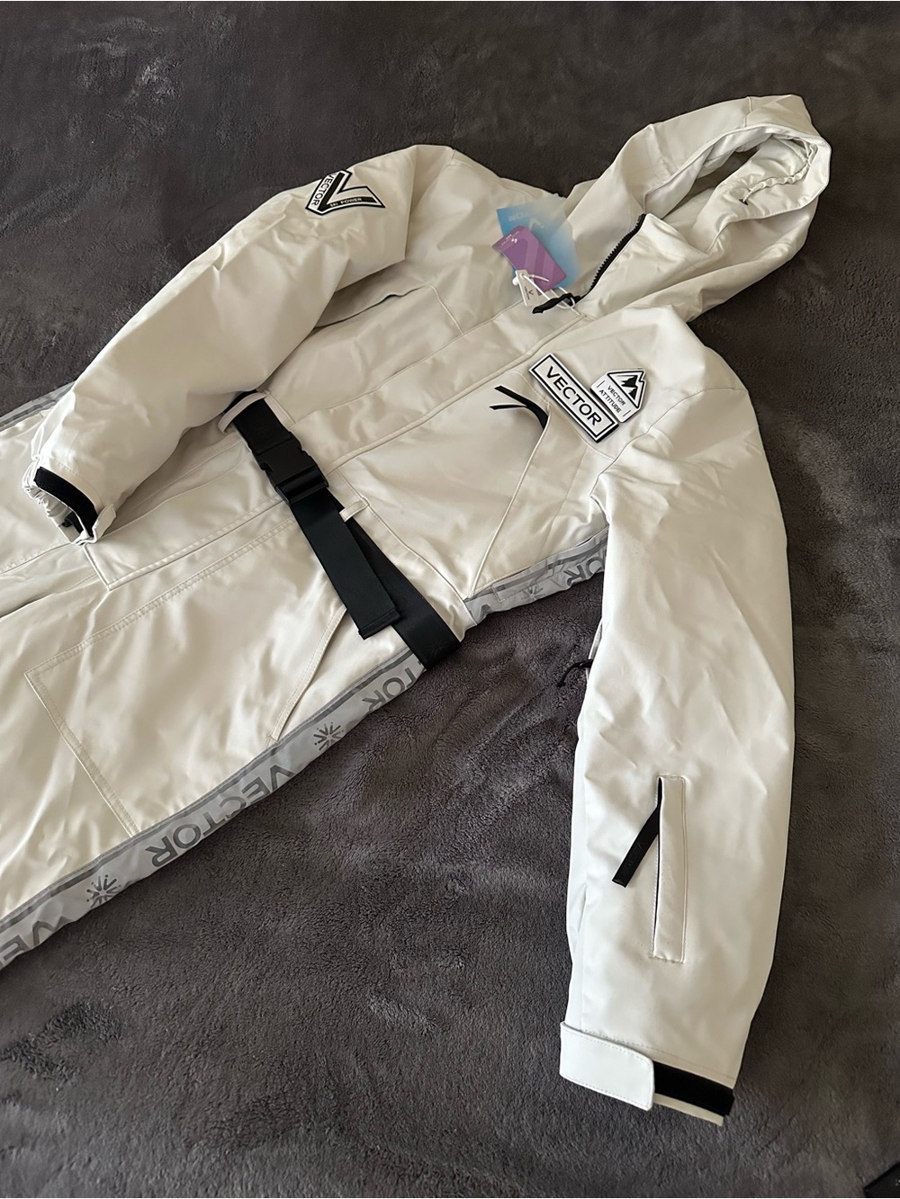 Vector Women’s White Insulated Jumpsuit - Picture 3 of 7
